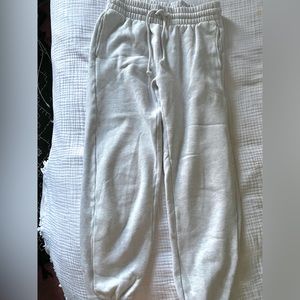 TNA COZY BOYFRIEND Heather Grey Joggers